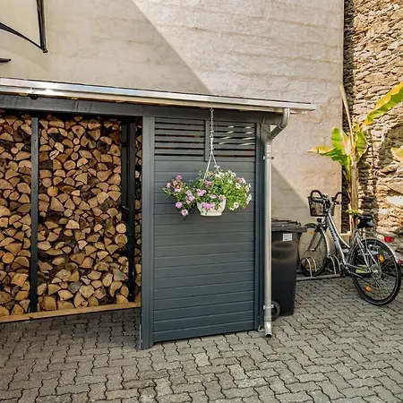 Therese * קוברן-גונדורף