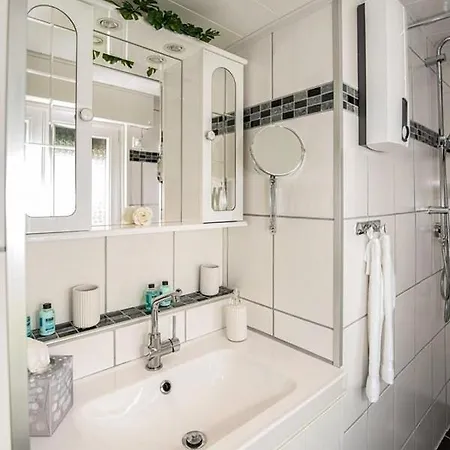 Therese * קוברן-גונדורף